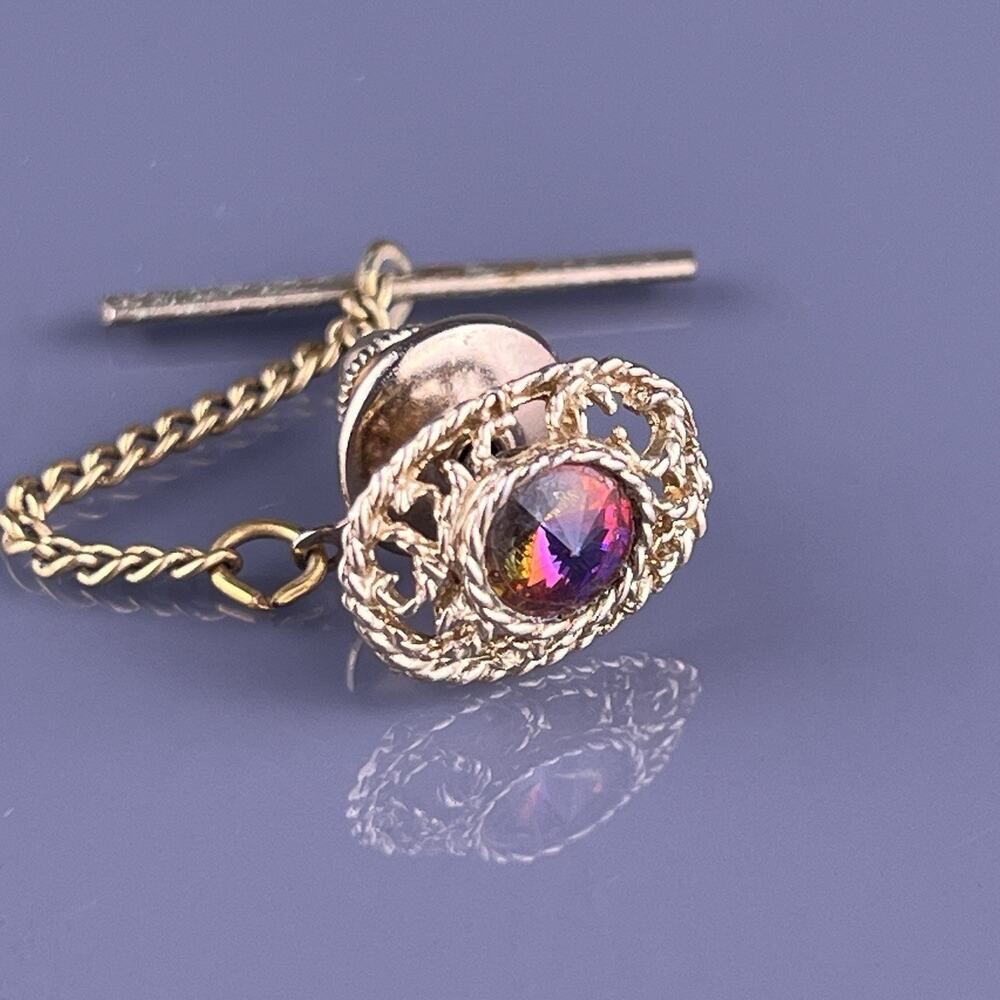 Pink Rivoli Rhinestone Tie Tack Pin Gold Tone Filigree Oval Vintage